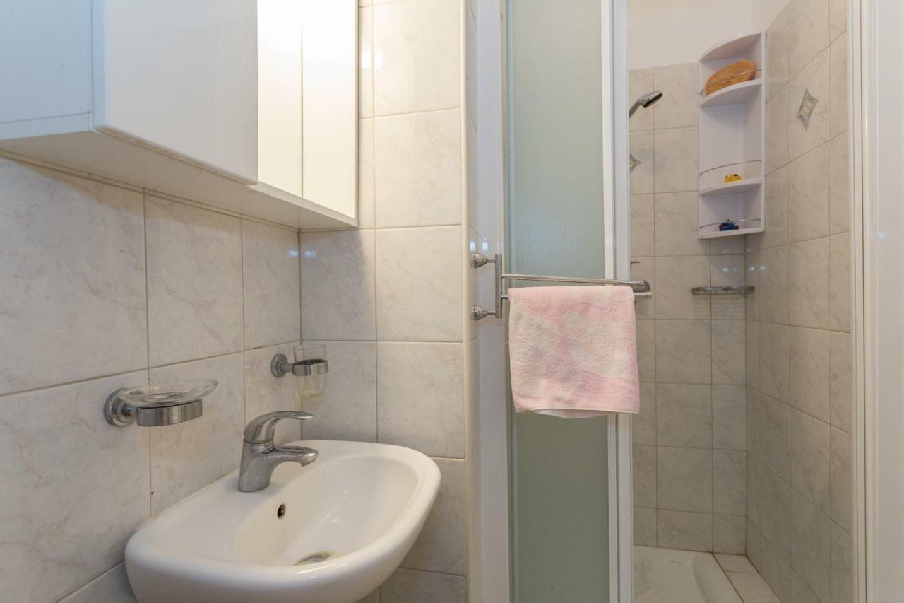 Apartman Sogaro *